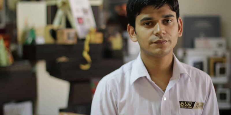 Local man finally snaps after being asked if he 'speaks Indian' for the zillionth time